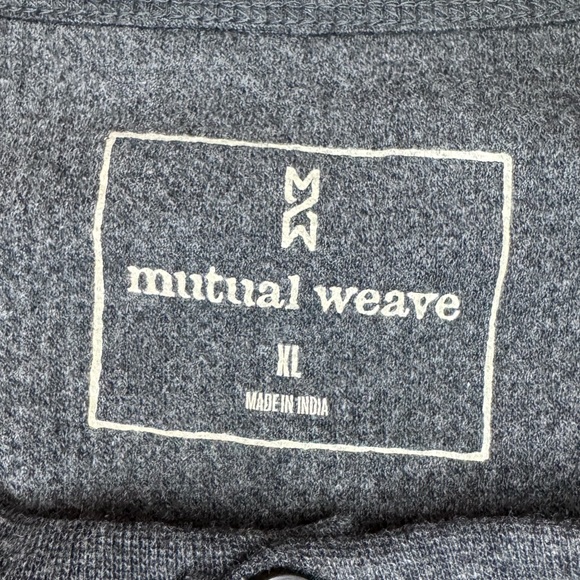 Men's Gray Thermal Henley Shirt - Picture 3 of 6